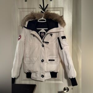 Canada Goose Women's White Chilliwack Bomber Parka with Fur-Trim Hood